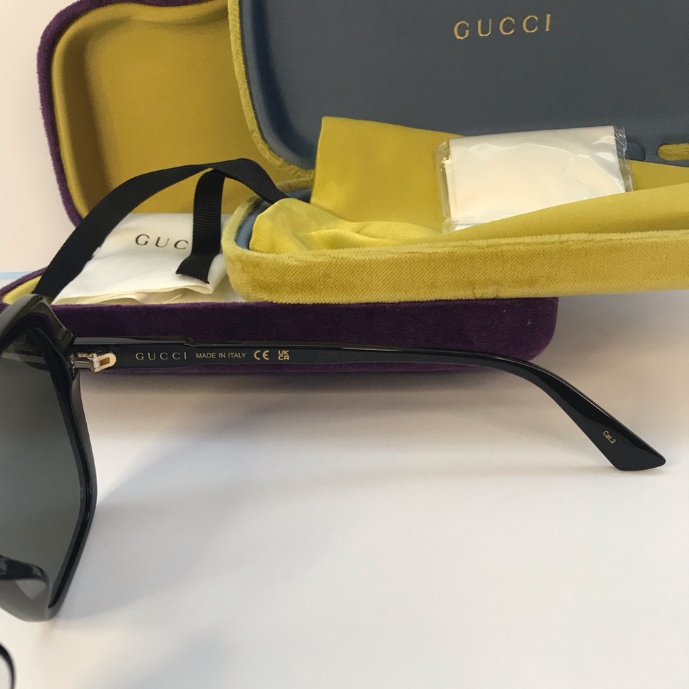 New Authentic Gucci Grey Square Ladies Sunglasses GG0533SA 001 56 - Picture 14 of 14